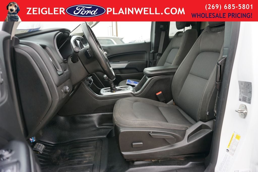 2020 Chevrolet Colorado LT Extended Cab Rear Camera Rear Topper