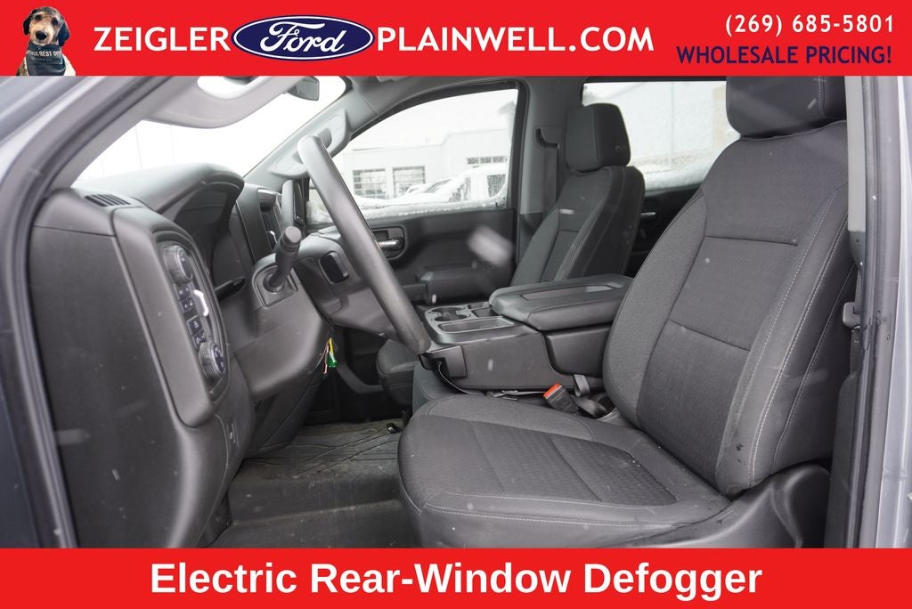 2022 Chevrolet Silverado 1500 LTD Custom CREW CAB 4X4 BLACK APPEARANCE PLG 20' WHEELS