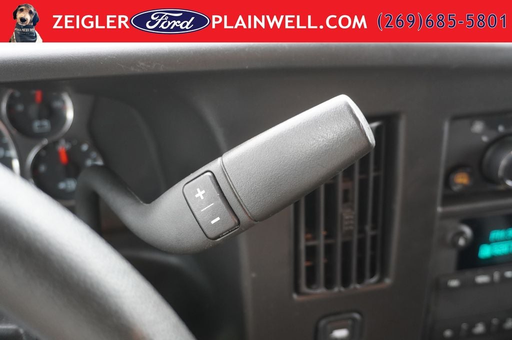 2024 Chevrolet Express 2500 Work Van Cargo