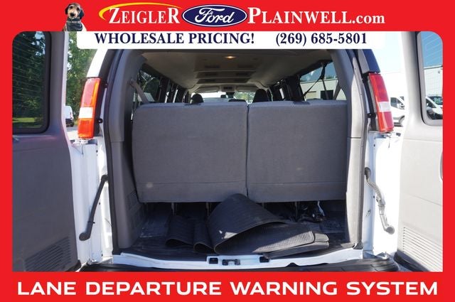 2023 GMC Savana 3500 LT 15 Passenger Extended WB Chrome Pkg Rear Camera