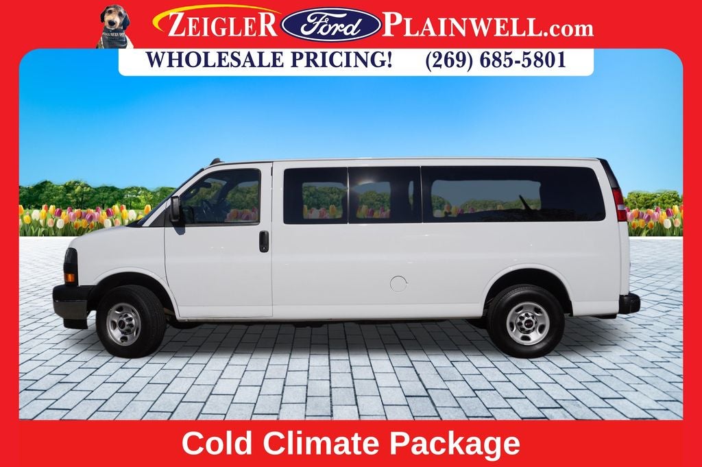 2023 GMC Savana 3500 LT 15 Passenger Extended WB Chrome Pkg Rear Camera