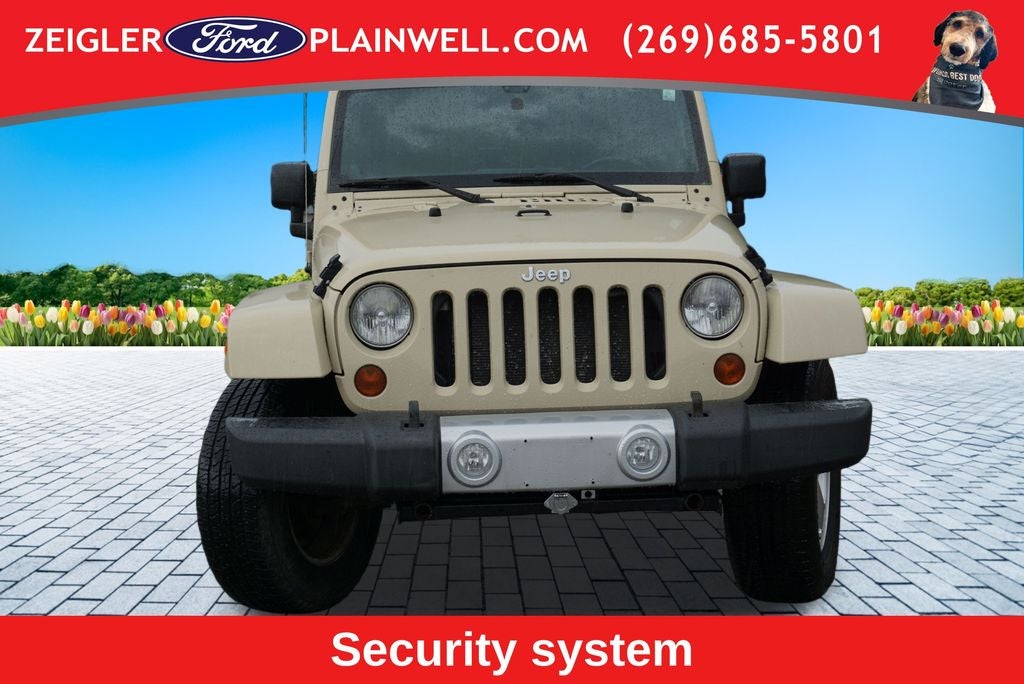 2011 Jeep Wrangler Unlimited Sahara 4X4 HARD TOP V6 HEATED LEATHER