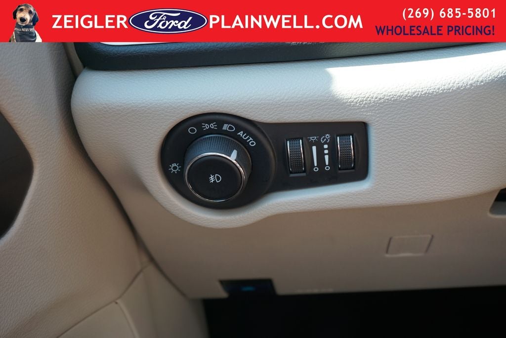 2024 Chrysler Pacifica Touring L Leather Quad Seats Power Doors Rear Camera