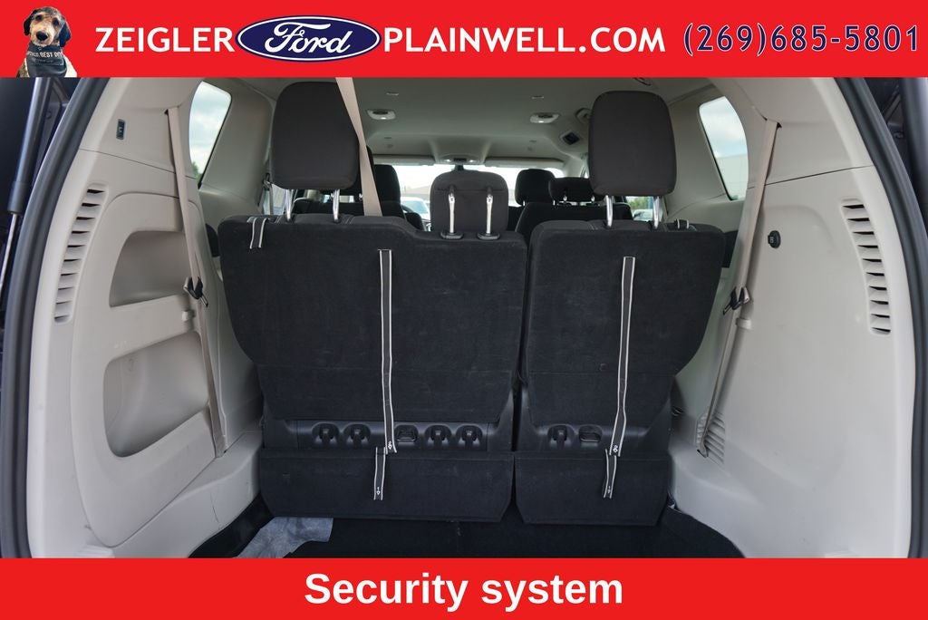 2024 Chrysler Voyager LX