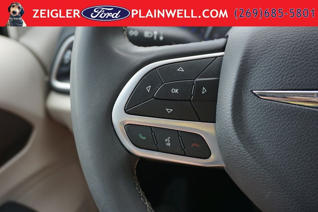 2024 Chrysler Voyager LX
