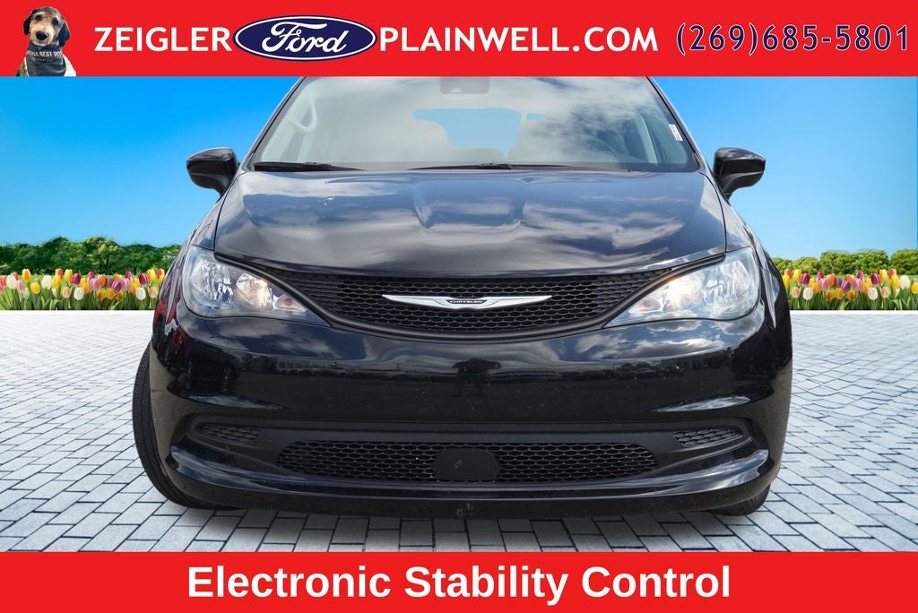 2024 Chrysler Voyager LX