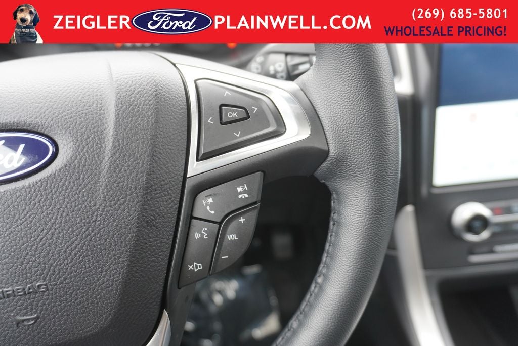 2024 Ford Edge SEL AWD Panoramic Vista Roof Heated Leather & Steering