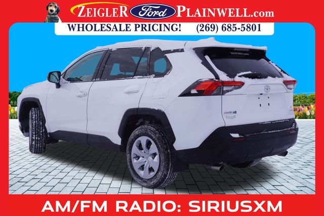 2023 Toyota RAV4 LE