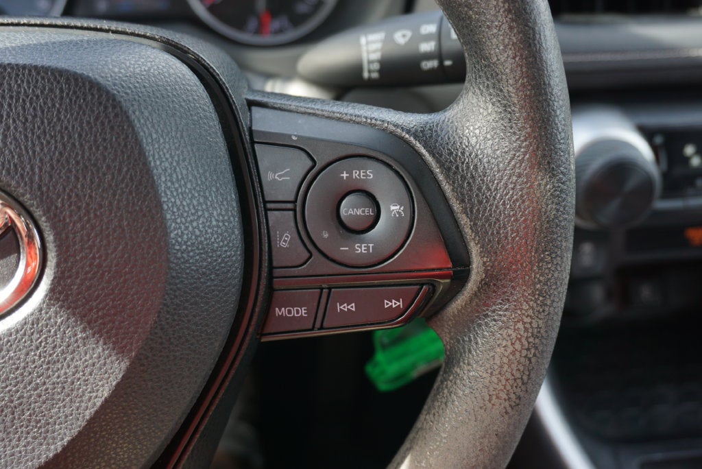 2022 Toyota RAV4 LE AWD Blind Spot Pkg Rear Camera