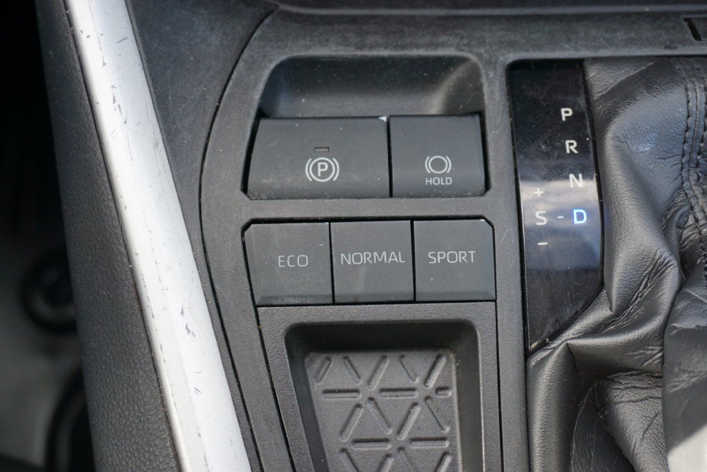 2022 Toyota RAV4 LE Rear Camera