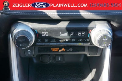 2021 Toyota RAV4 Hybrid LE