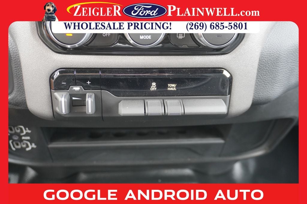 2023 RAM 3500 Tradesman 4x4 CREW CAB LONG BOX 6.4L V8 Nav HD Vinyl Seat Tr