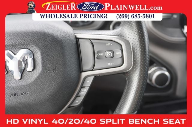 2023 RAM 3500 Tradesman 4x4 CREW CAB LONG BOX 6.4L V8 Nav HD Vinyl Seat Tr