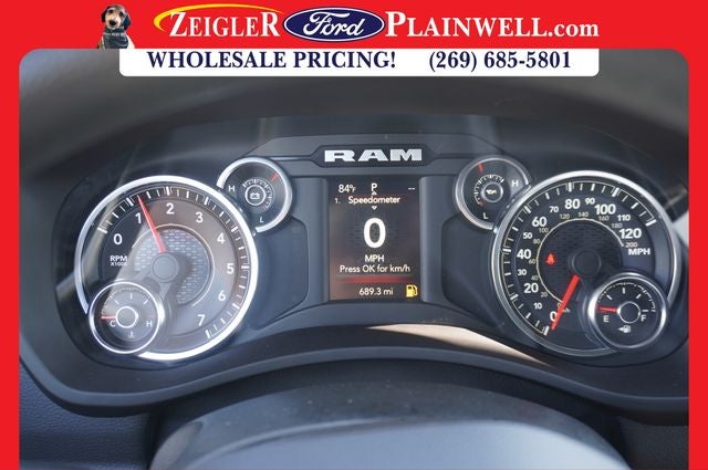 2023 RAM 3500 Tradesman 4x4 CREW CAB LONG BOX 6.4L V8 Nav HD Vinyl Seat Tr