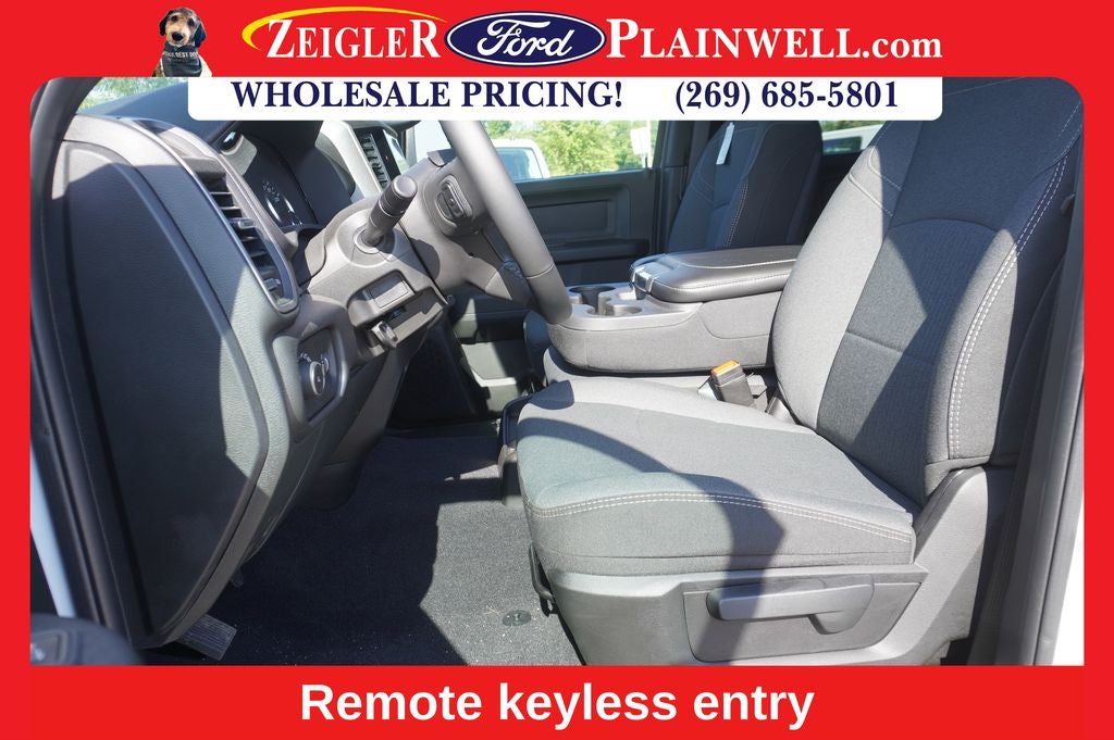 2024 RAM 3500 Tradesman 6.4 LITER CREW CAB 4X4 NAV ADPT CRUISE