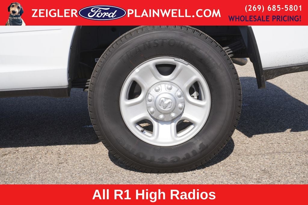 2024 RAM 3500 Tradesman CREW CAB 4X4 CUMMINGS TURBO DIESEL NAVIGATION