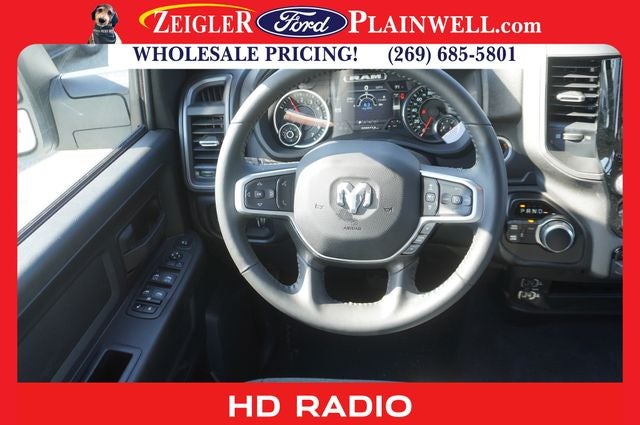 2024 RAM 3500 Tradesman CREW CAB 4X4 NAVIGATION 6.7 TURBO DIESEL REAR CAME