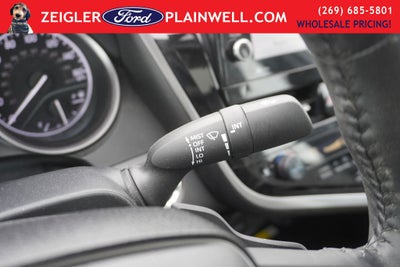 2023 Toyota Camry Hybrid SE