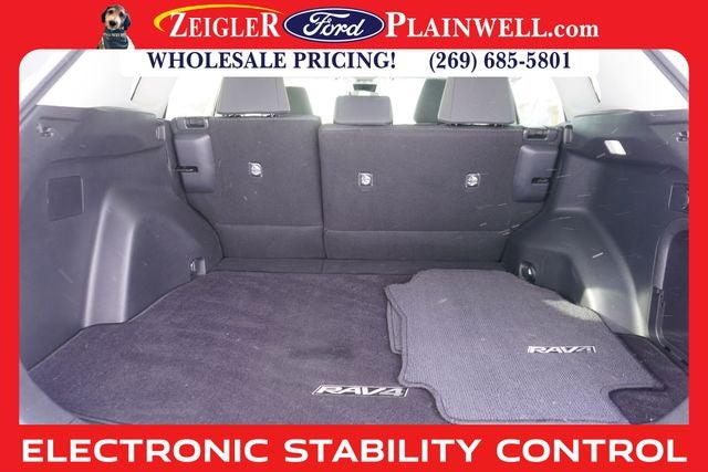 2022 Toyota RAV4 Hybrid XLE AWD Power Moonroof Rear Camera