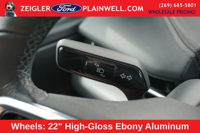 2025 Lincoln Navigator Reserve JET APPEARANCE PKG POWER DEPLOYABLE BOARDS NAV BLU