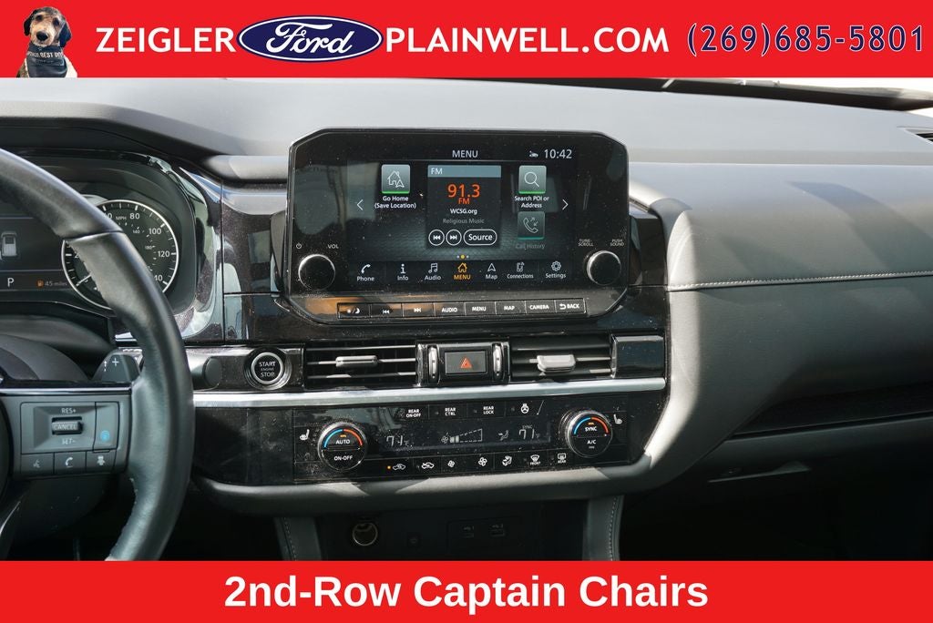 2023 Nissan Pathfinder SL