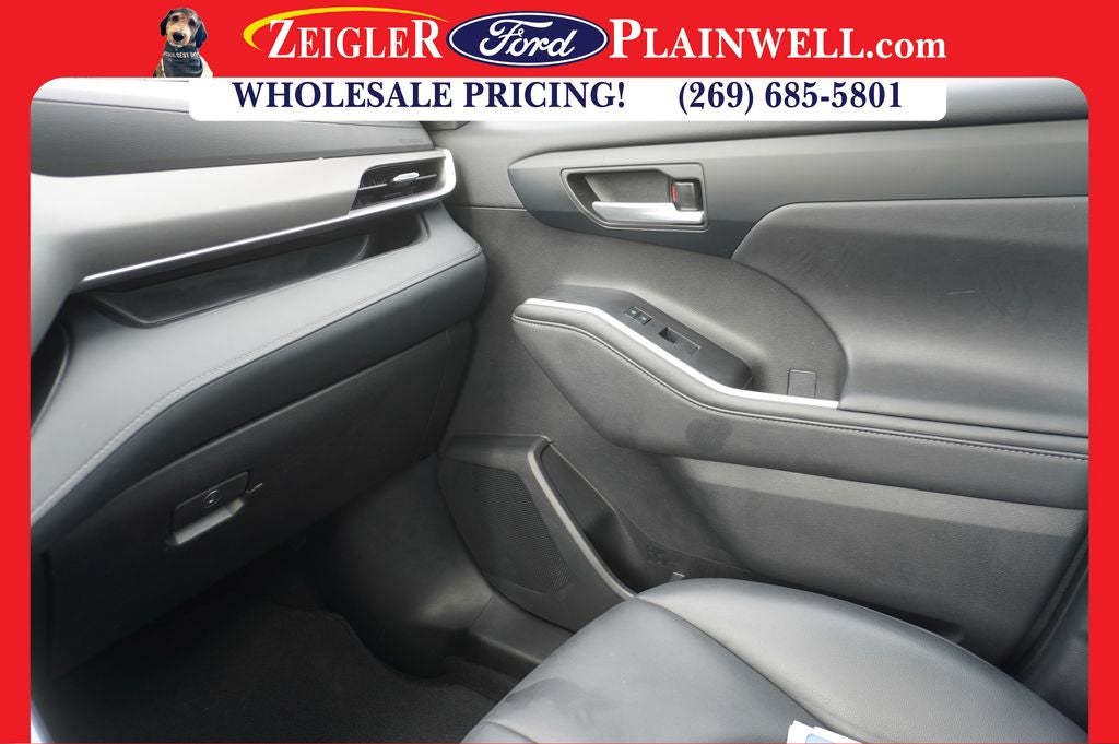 2023 Toyota Highlander Hybrid XLE 4x4 Power Moonroof Blis Rear Camera 3rd Row P Lift