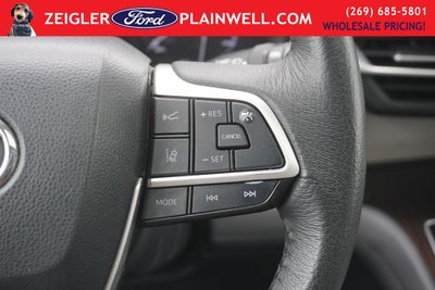 2023 Toyota Sienna XLE 7 Passenger