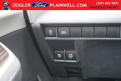2023 Toyota Sienna XLE 7 Passenger