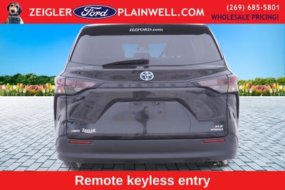 2023 Toyota Sienna XLE 7 Passenger