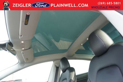 2022 Tesla Model 3 Long Range AWD Leather Skyroof