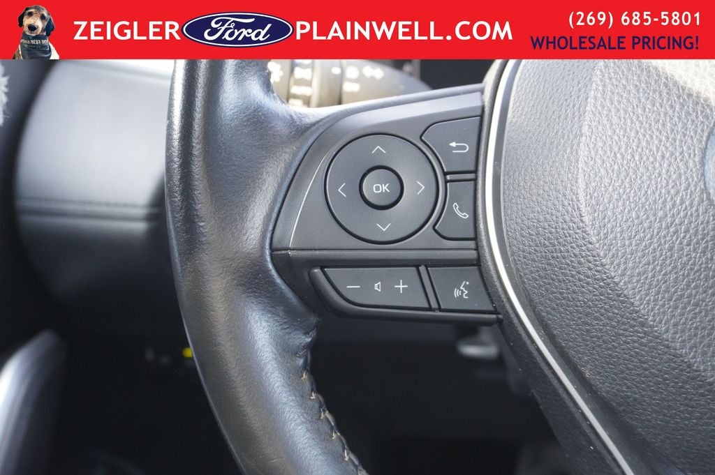 2023 Toyota Corolla Cross XLE AWD MOONROOF HEATED LEATHER BLIS REAR CAMERA