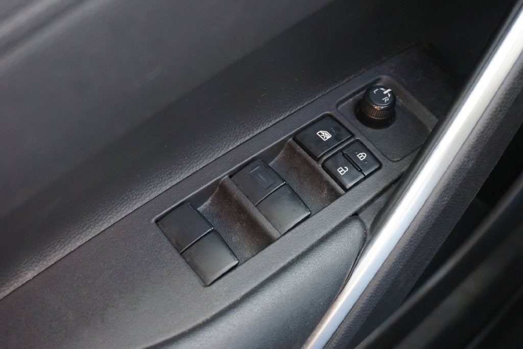 2024 Toyota Corolla Cross Hybrid SE