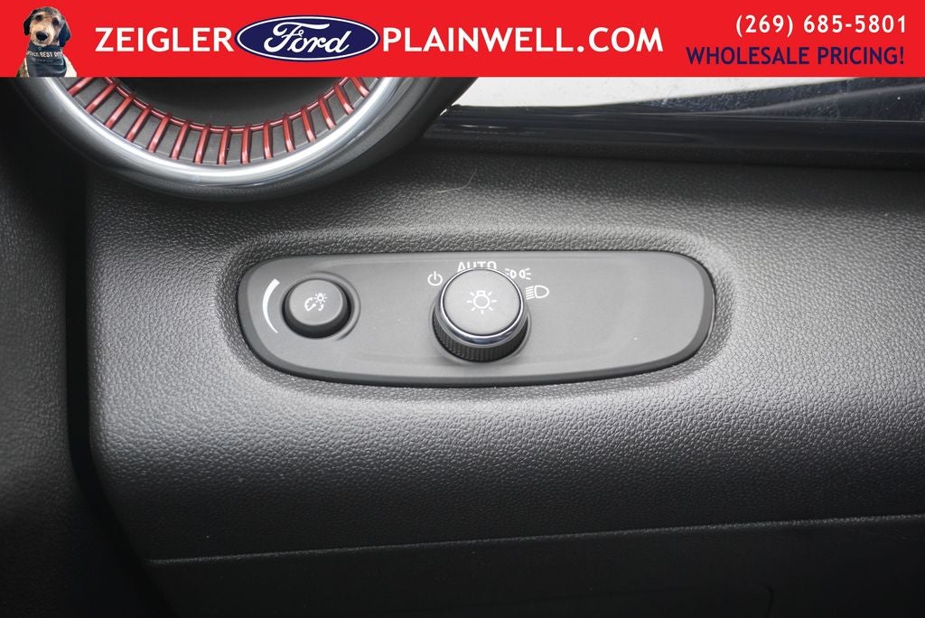 2025 Chevrolet Trax 2RS Combo Leather Power Moonroof Rear Camera