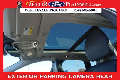 2018 Volvo XC60 T6 Momentum AWD Pano Roof NAV H Leather Vision & Advanced HUD