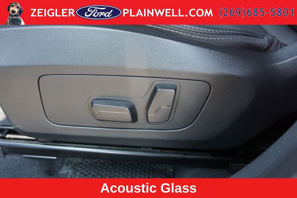 2025 BMW X2 xDrive28i AWD Power Moonroof Leather Navigation