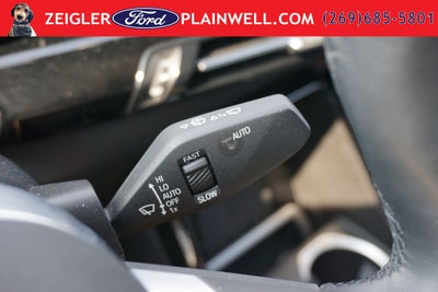 2025 BMW X2 xDrive28i AWD Power Moonroof Leather Navigation