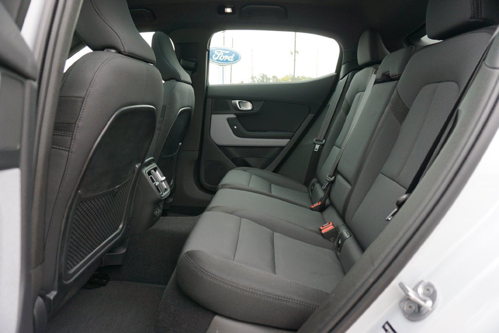 2024 Polestar 2 Long Range Dual Motor AWD PANORAMIC ROOF NAVIGATION 360 CAMERA