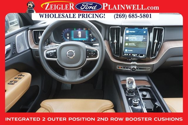 2023 Volvo XC60 B5 Ultimate Bright Theme