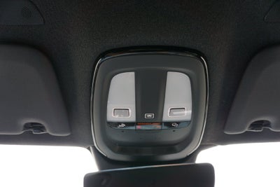 2024 Volvo XC40 B5 Core