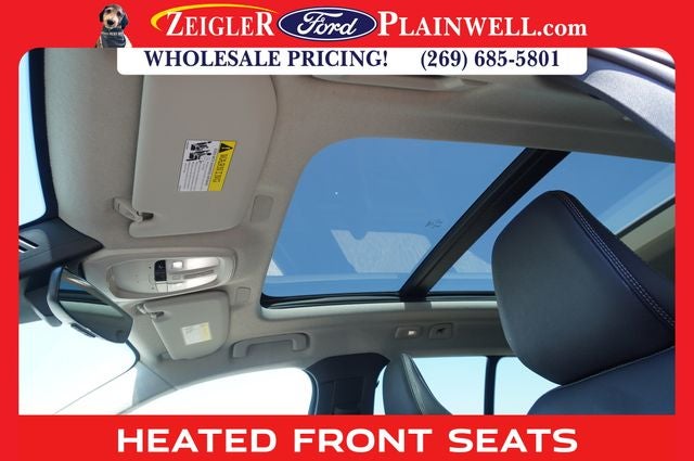 2023 Volvo XC40 B5 Plus Dark Theme AWD HEATED LEATHER POWER MOONROOF NAV