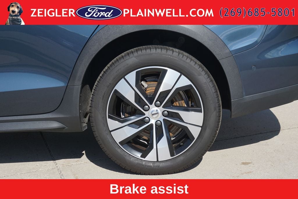2024 Volvo V60 Cross Country B5 Plus AWD PANO ROOF NAVI LEATHER POWER LIFTGATE
