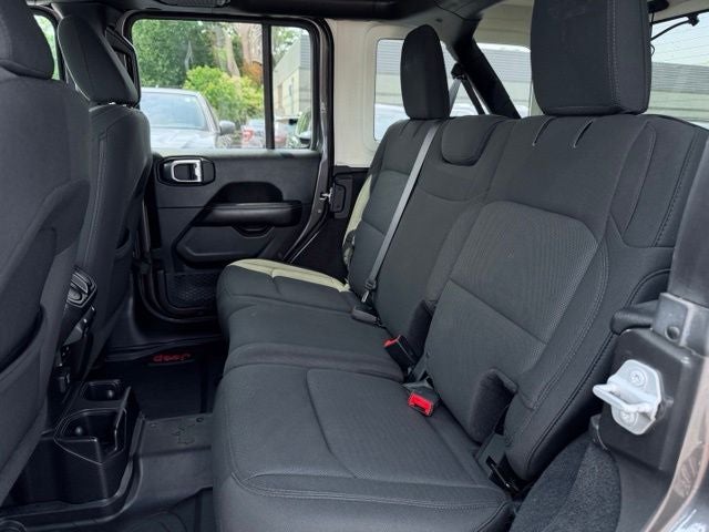 2018 Jeep Wrangler Sahara 4x4