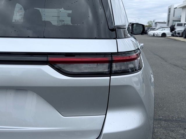2025 Jeep Grand Cherokee Altitude 4x4