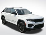 2025 Jeep Grand Cherokee Altitude * Certified Pre-Owned *