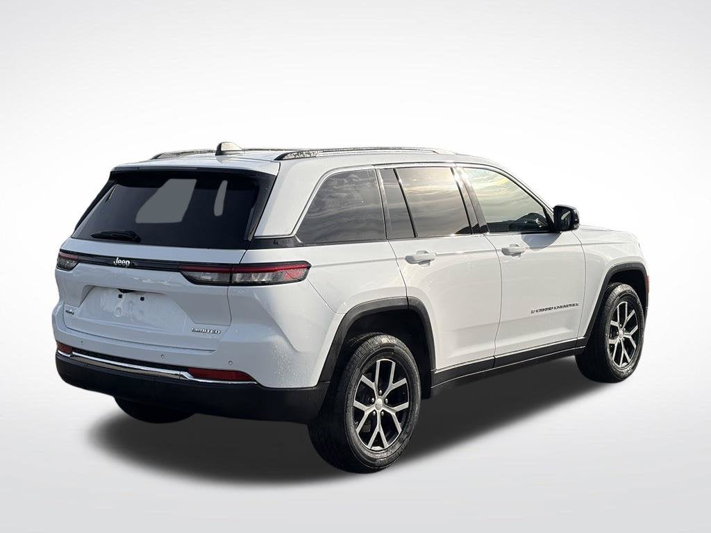 2023 Jeep Grand Cherokee Limited * Certified Pre-Owned *