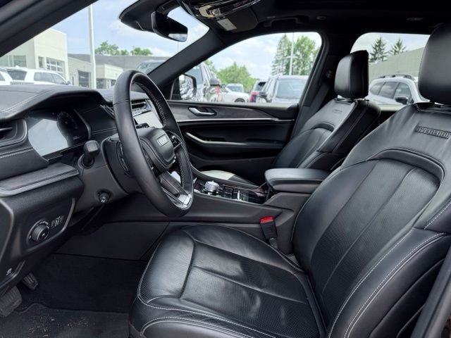 2022 Jeep Grand Cherokee Overland 4x4