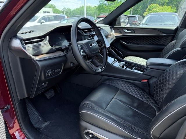 2025 Jeep Grand Cherokee Summit 4x4