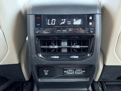 2023 Jeep Grand Cherokee L Limited 4x4