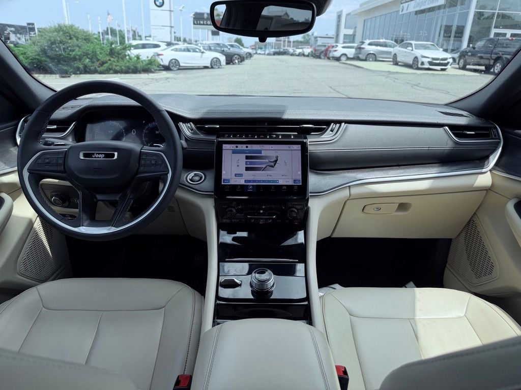 2023 Jeep Grand Cherokee L Limited 4x4