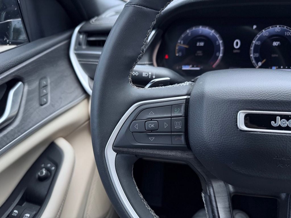 2023 Jeep Grand Cherokee L Limited 4x4